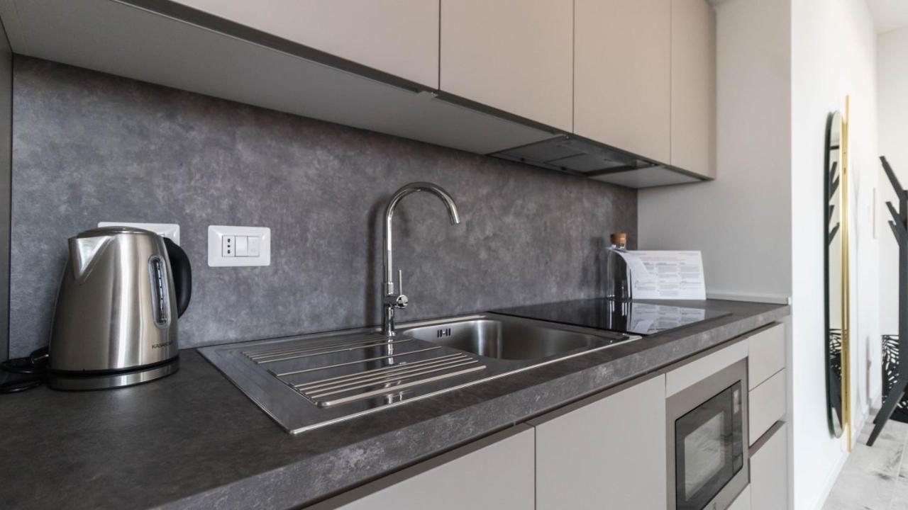 Italianway - Commenda 35 Apartman Milánó Kültér fotó